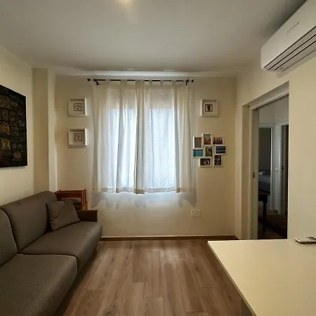 Extravaganza Room&Suite Apartment City Center-2