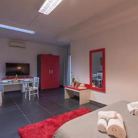 Delta Rooms-3