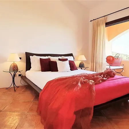 Monica Luxury House-3