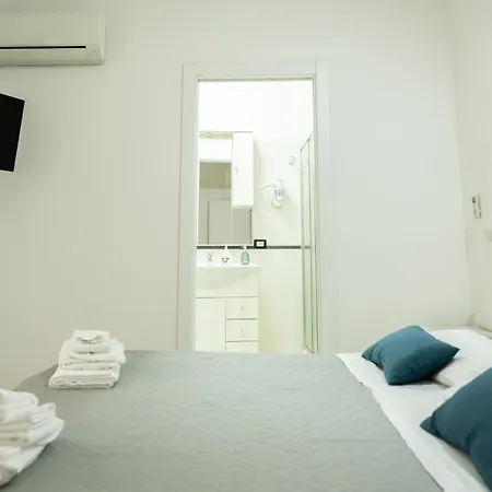 Nova Rooms-2