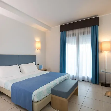 Lu' Hotel Carbonia-3