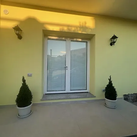 Acquamarina Luxury Rooms-3
