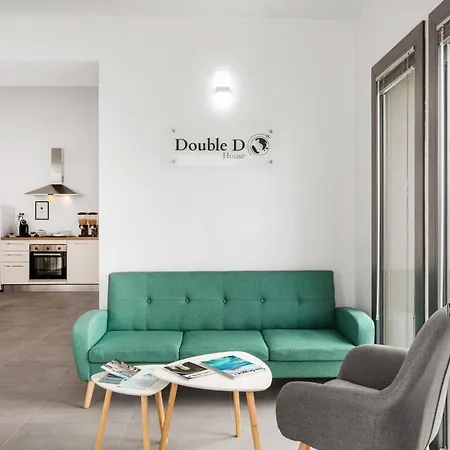 Double D House-3