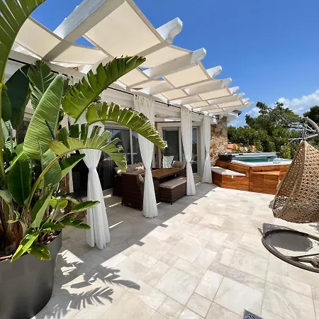 Suite Aquamarina con Jacuzzi Riservata&SPA-3