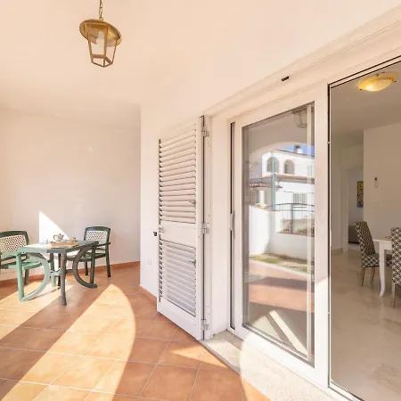 Apartments With Air Conditioning In Orosei-2