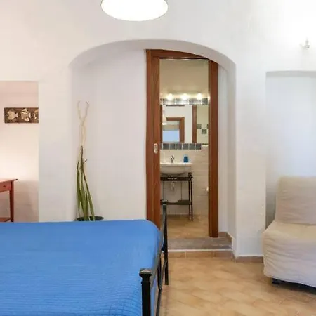 Vicolo Della Luna-3