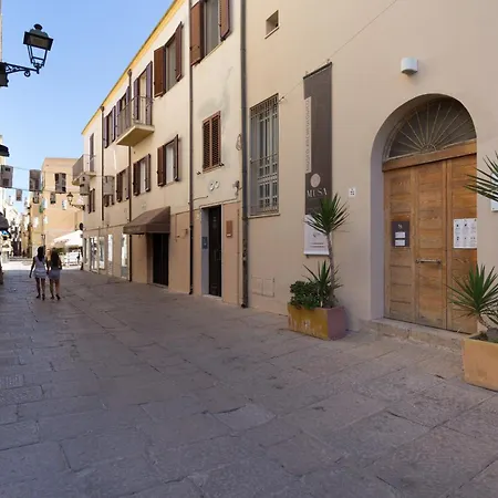 Casa Dei Liuti Luxury Guesthouse-2