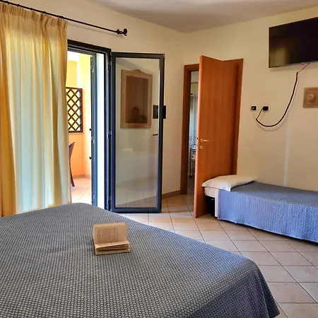 Hotel Delle Isole-2
