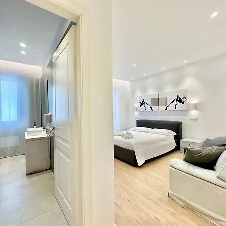 Ceo Luxury Suite Di Cagliari-3