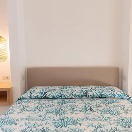 Molo Brin Rooms & Suites-2