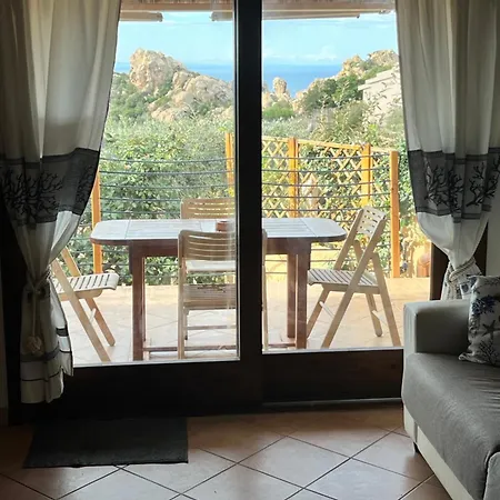 Casa Di Maia, Piscina, Posto Auto E Giardino-2