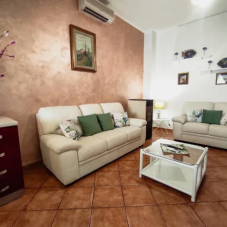 Casa Giulia Al Centro Di Olbia Codice Iun P4011-3
