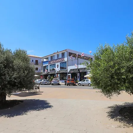 The Square Castelsardo-2