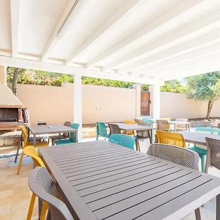 Affittacamere Resort Beach San Gemiliano-3
