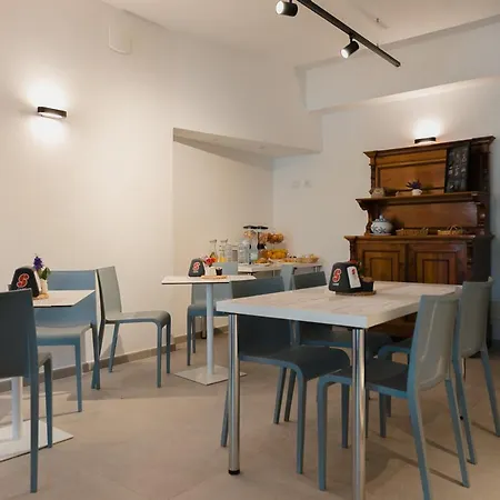 Rooms, Affittacamere Maksim-3