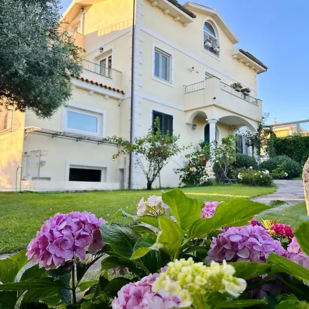 Villa Luce B&B-2