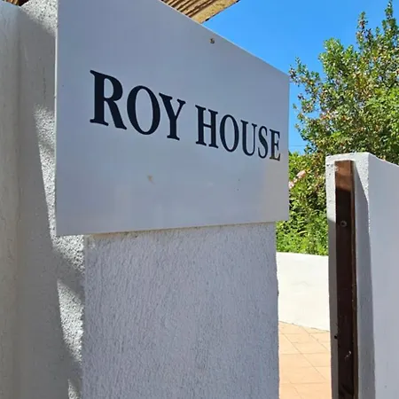 Roy House-2