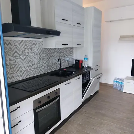 CASA LUCIA , ricarica auto elettrica-2