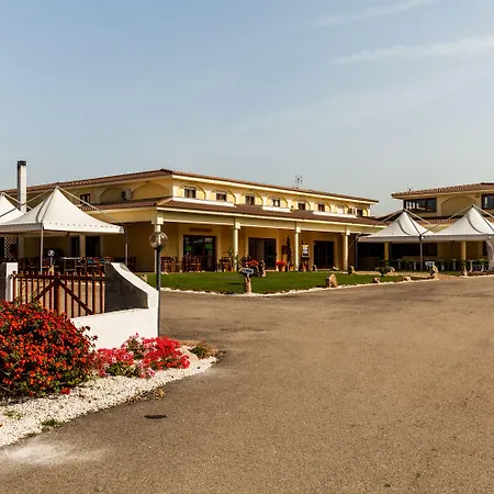 Hotel Petri Marini-3