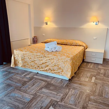 Hotel Muita Di Mari-3