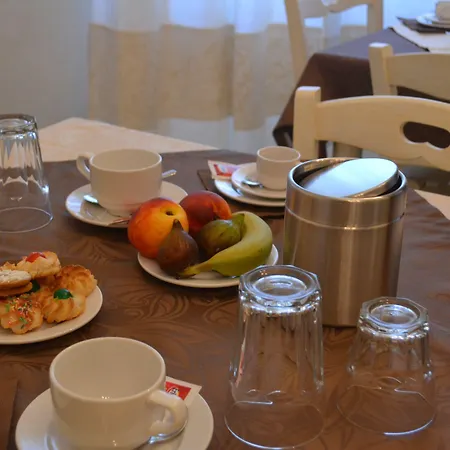 Morpheo Rooms-2