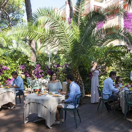 Forte Village Resort - Villa Del Parco & Spa-3