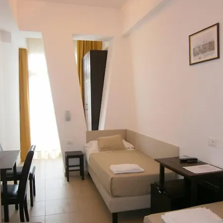 Hotel Poetto-3