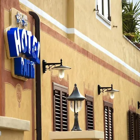 Hotel Patti-2