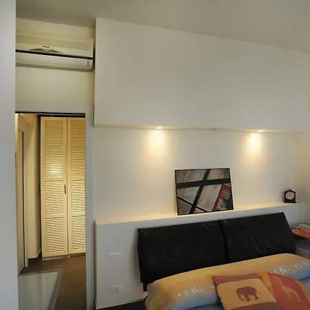 Art House Quartu - Margine Rosso-2