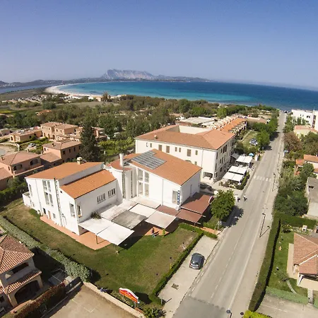 Hotel Al Faro-3