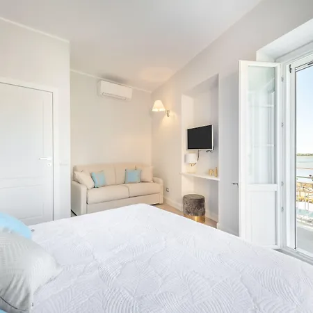 Aquamadre Suites-2