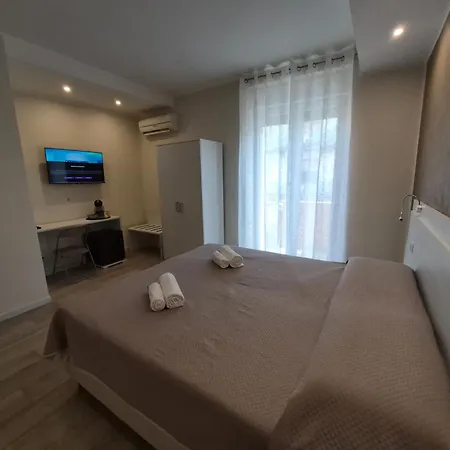 Seaside Holidays Guest House-2