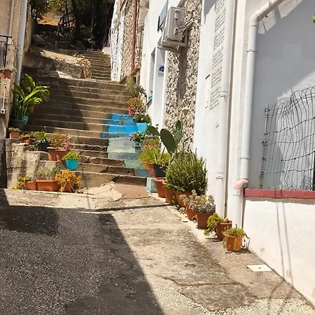 Sisinedda' S Home-3