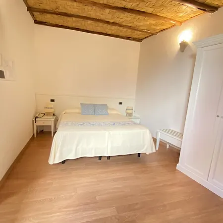 Hotel Villa Canu-2