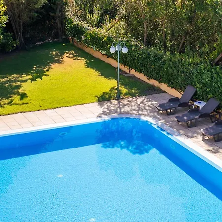 Hotel Cala Dei Pini-2