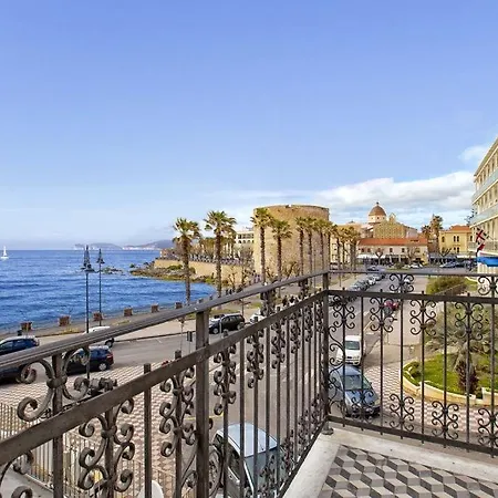 Romantic House Spettacolare Vista Mare Write Whotsapp Or Call The Number 377 5 Nove 38723-2
