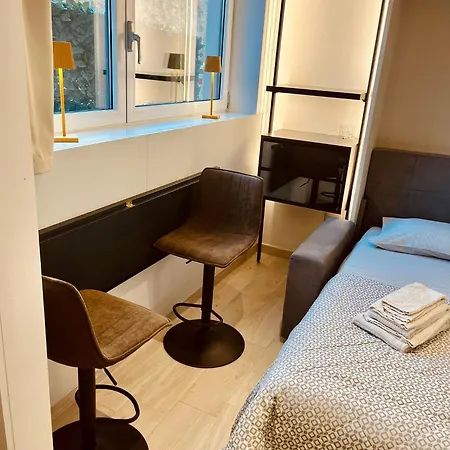 Live Home Rooms-2