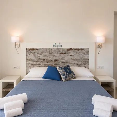 Mercury Beach Hotel-2