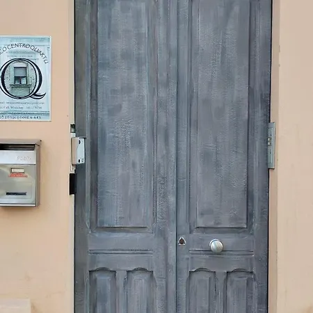 Antico Centro Quartu B&B-2
