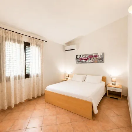Mp Guest House-2