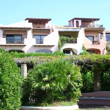 Elegante Appartamento Vista Mare I Delfini Di Cala Del Faro Porto Cervo Cala Granu-3