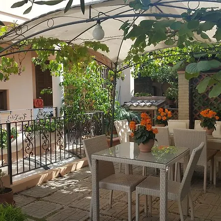 Keira B&B-3