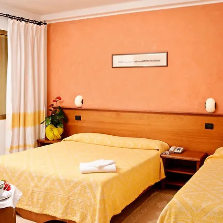 Club Hotel Malaspina-2