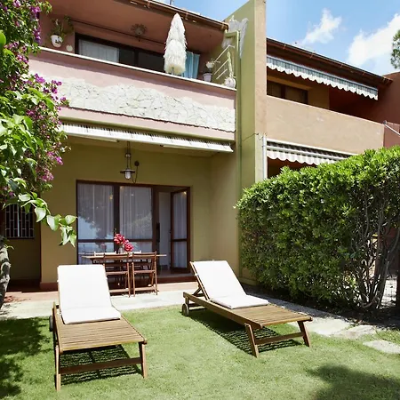 Pinus Village Sea Front Apartment-2