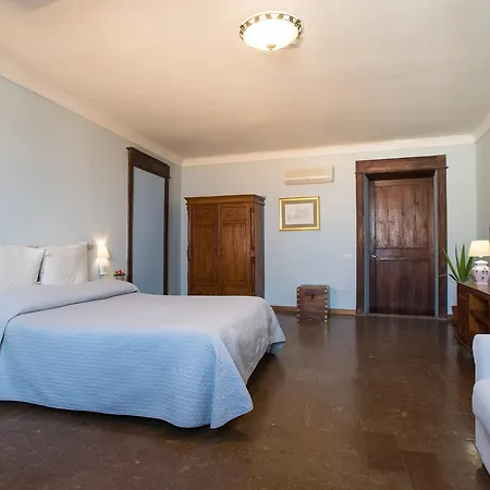 Residenze Al Castello Apartments-3
