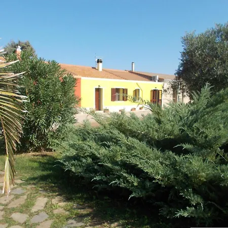 Agriturismo Ezzi Mannu-2