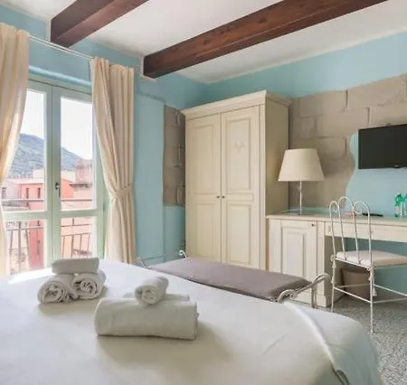 Madalen Guest House-3