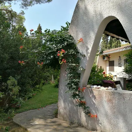 Villetta nella Pineta Santa Margherita di Pula-3