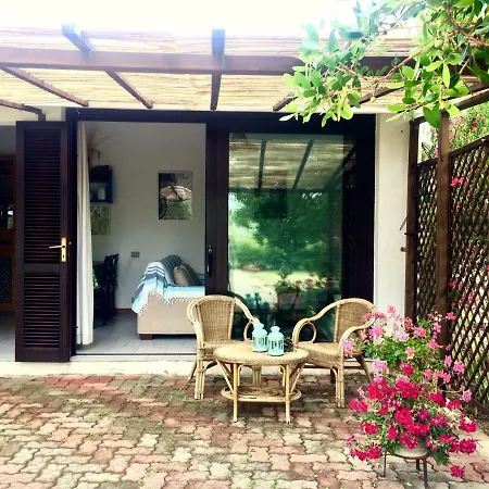 Casa Del Mirto Bianco-2