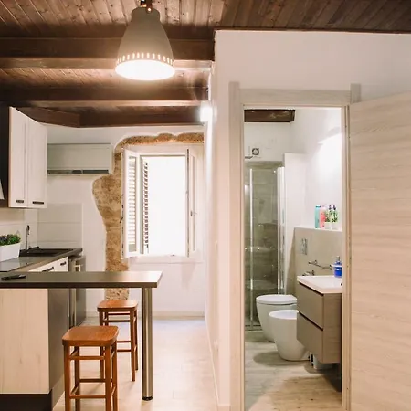 Apartment In The Heart Of The City-3
